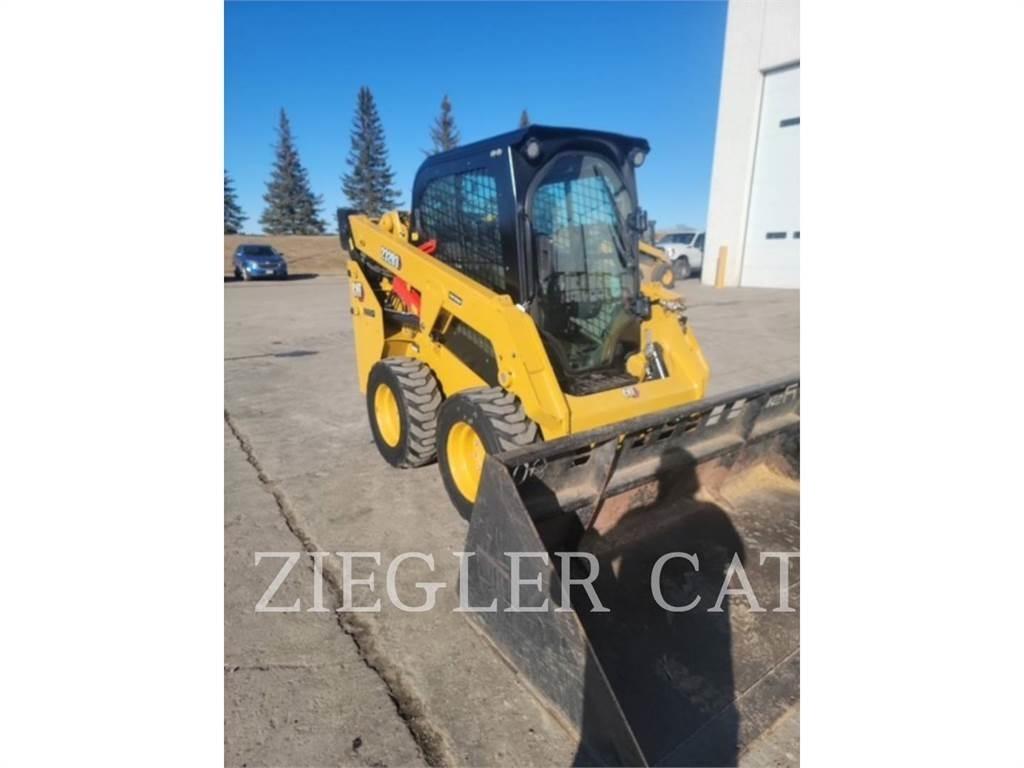 CAT 232D3 Skid steer loaders