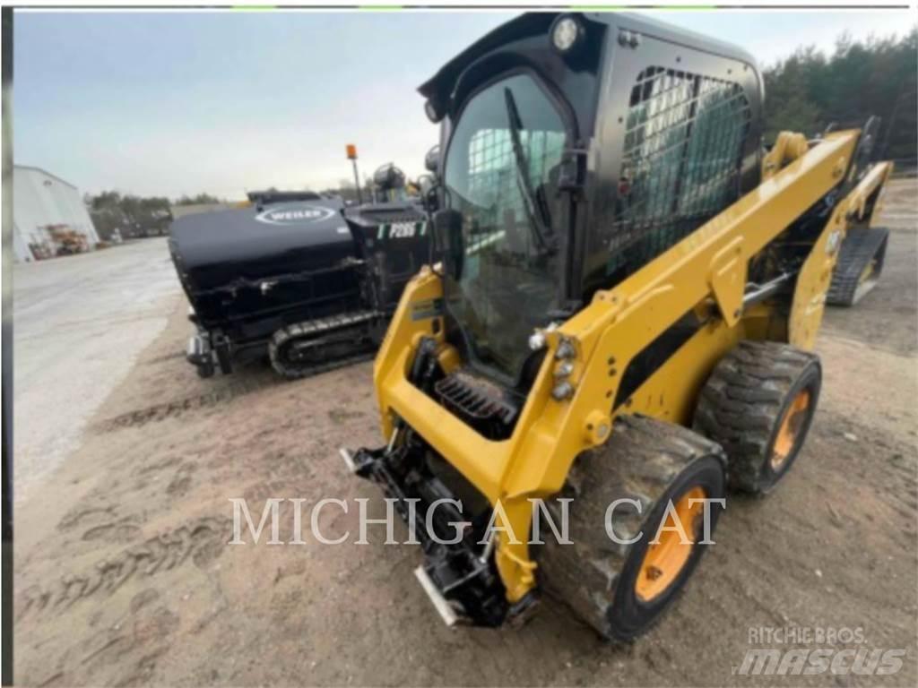 CAT 232D3 A2Q Skid steer loaders