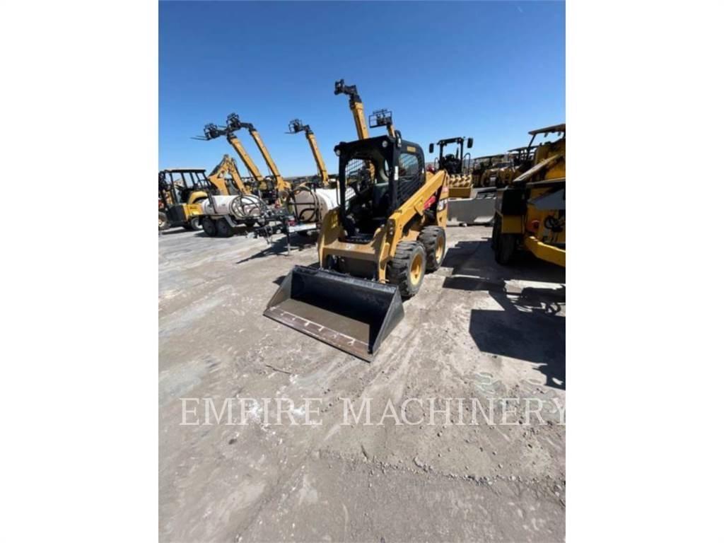 CAT 236D Skid steer loaders