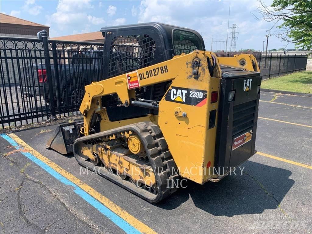 CAT 239D Crawler loaders