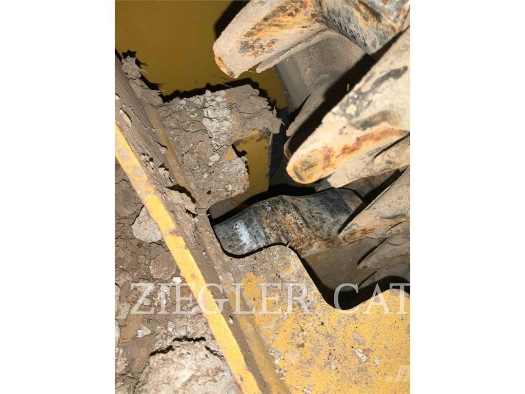 CAT 239D3 Crawler loaders