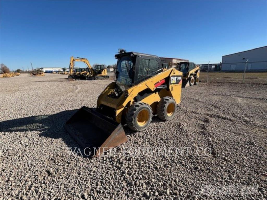 CAT 246D Skid steer loaders