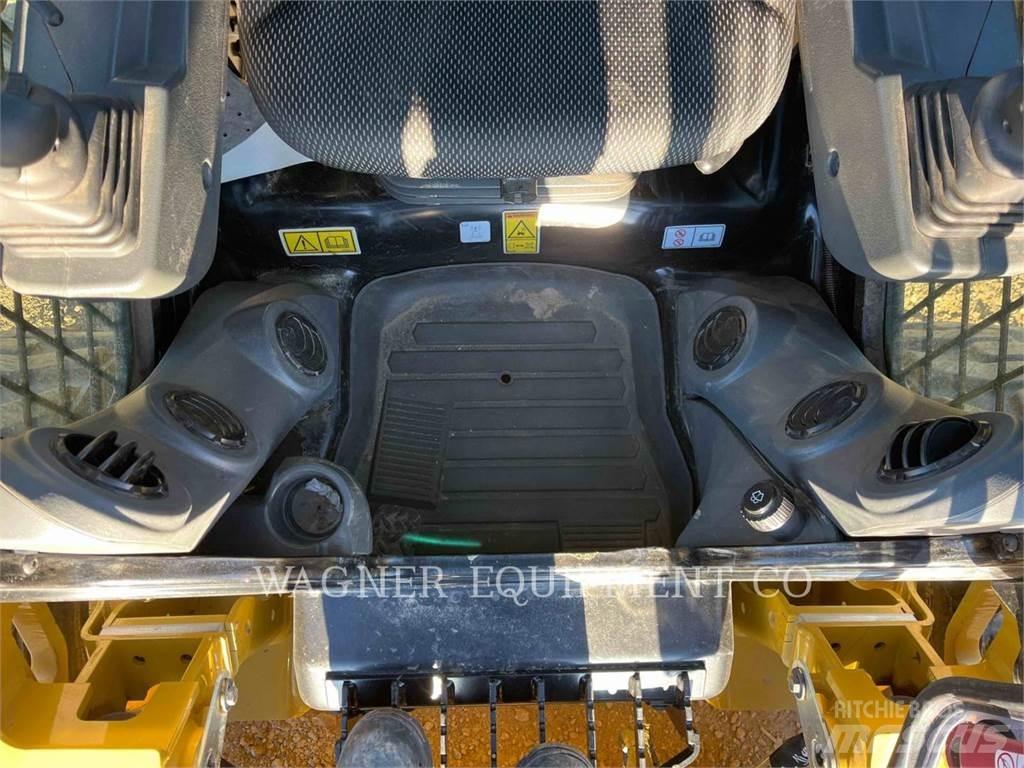 CAT 246D3 Skid steer loaders