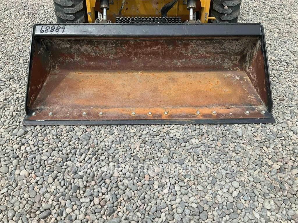 CAT 246D3 Skid steer loaders