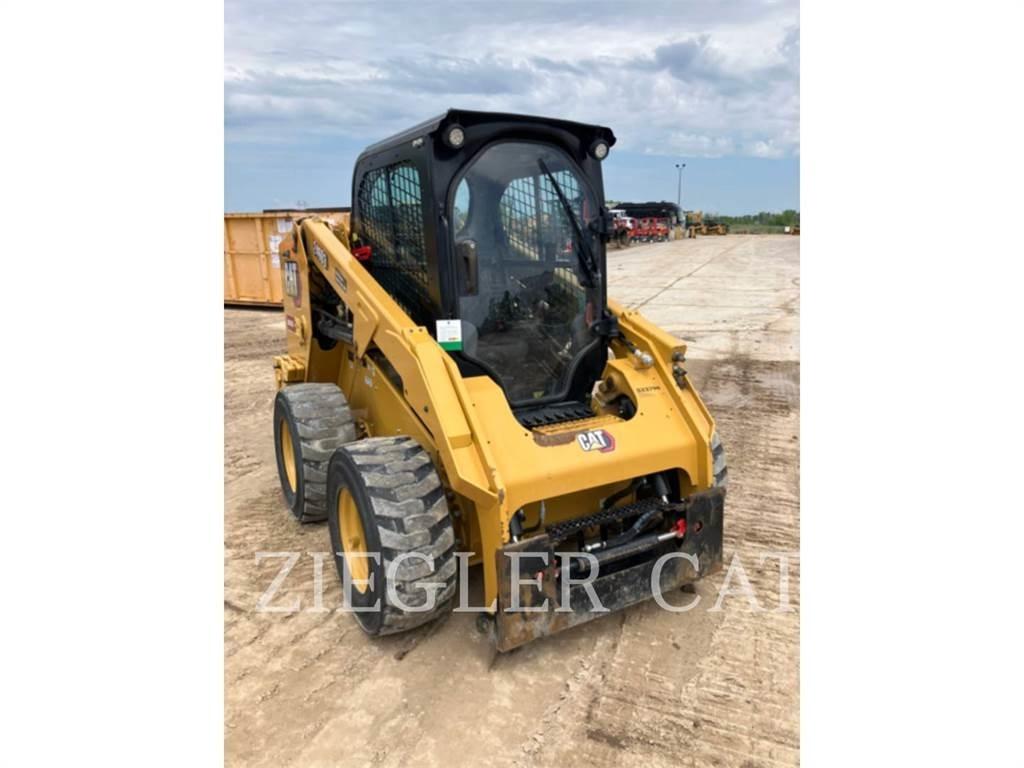 CAT 246D3 Skid steer loaders