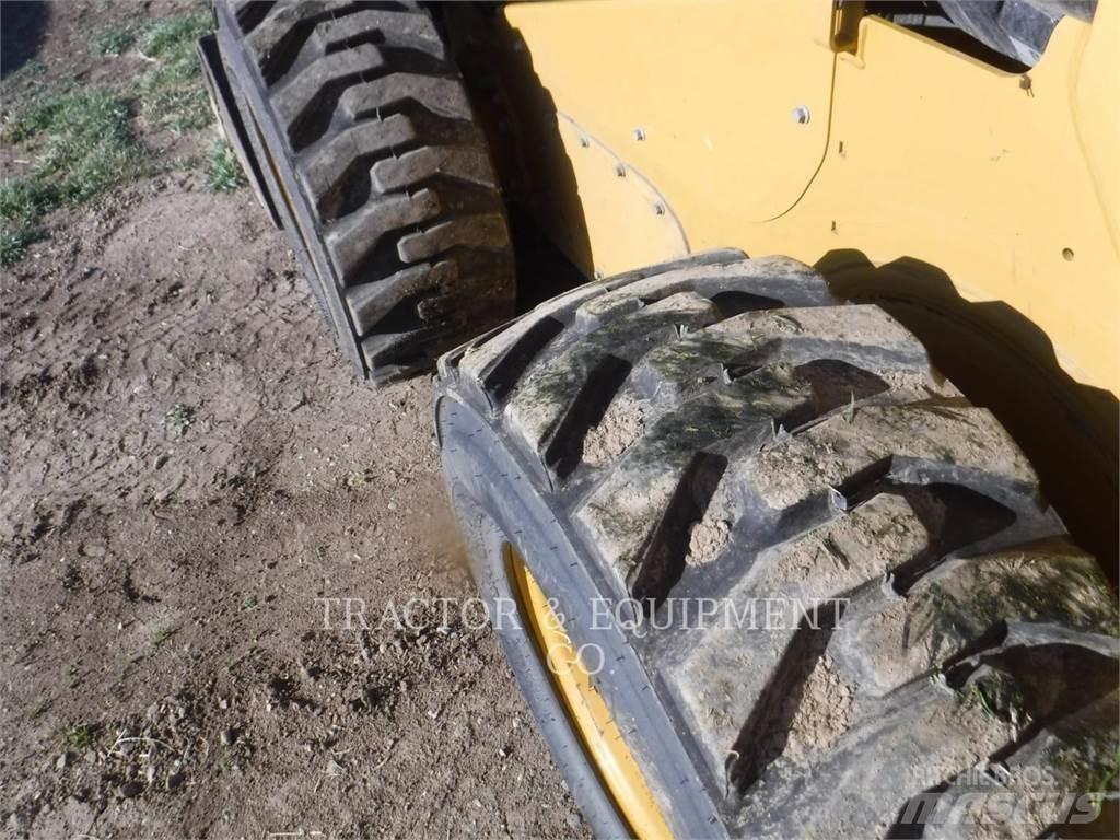 CAT 246D3 Skid steer loaders