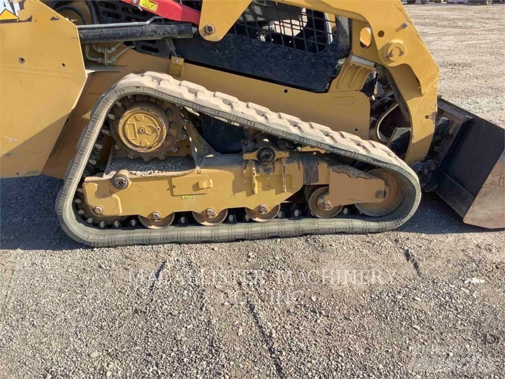 CAT 249D Crawler loaders