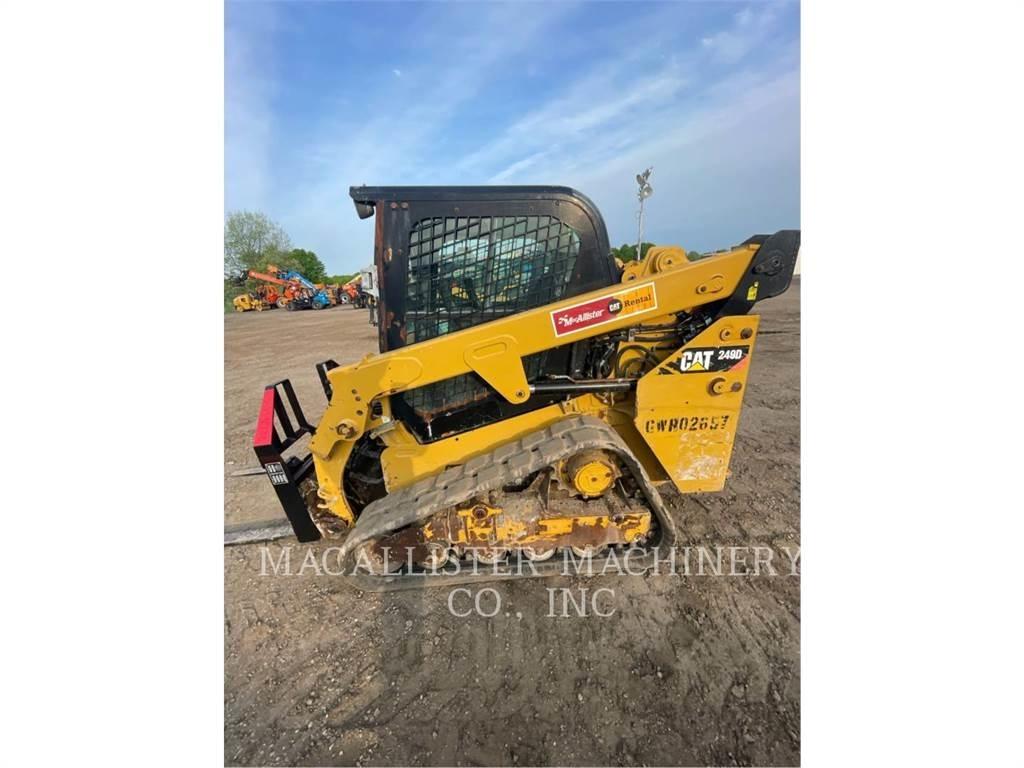 CAT 249D Crawler loaders