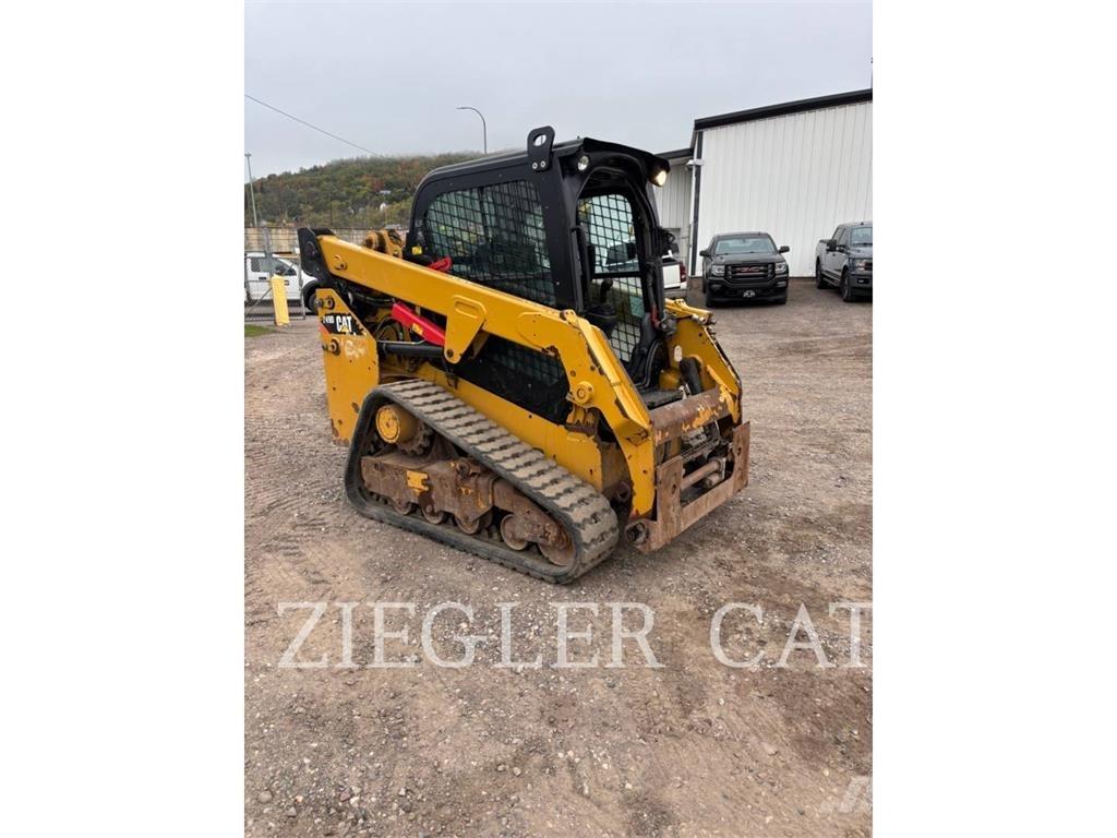 CAT 249D Crawler loaders