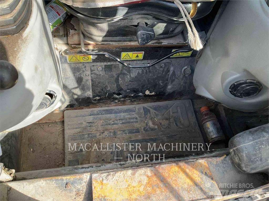 CAT 257B Skid steer loaders