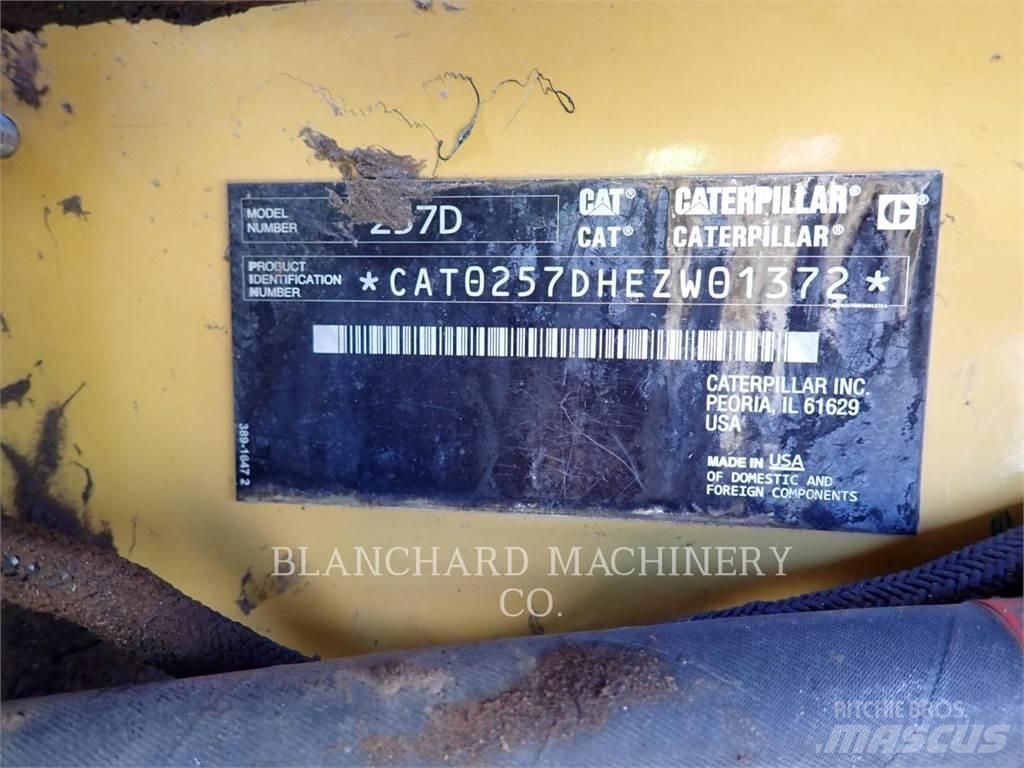 CAT 257D Crawler loaders
