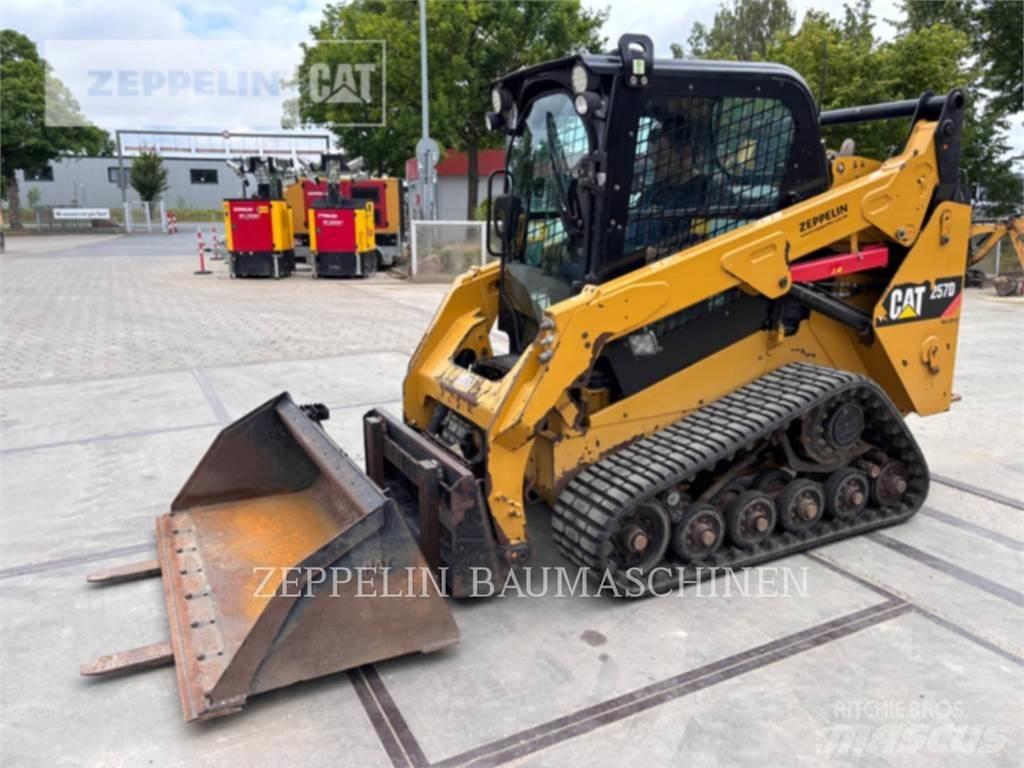 CAT 257D Skid steer loaders