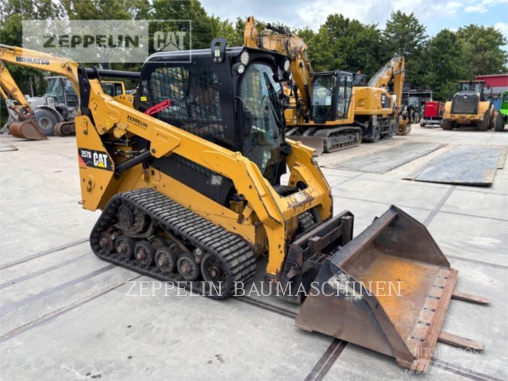 CAT 257D Skid steer loaders
