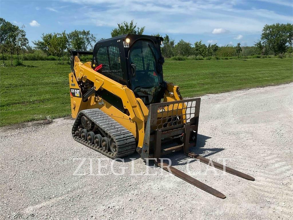 CAT 257D Crawler loaders