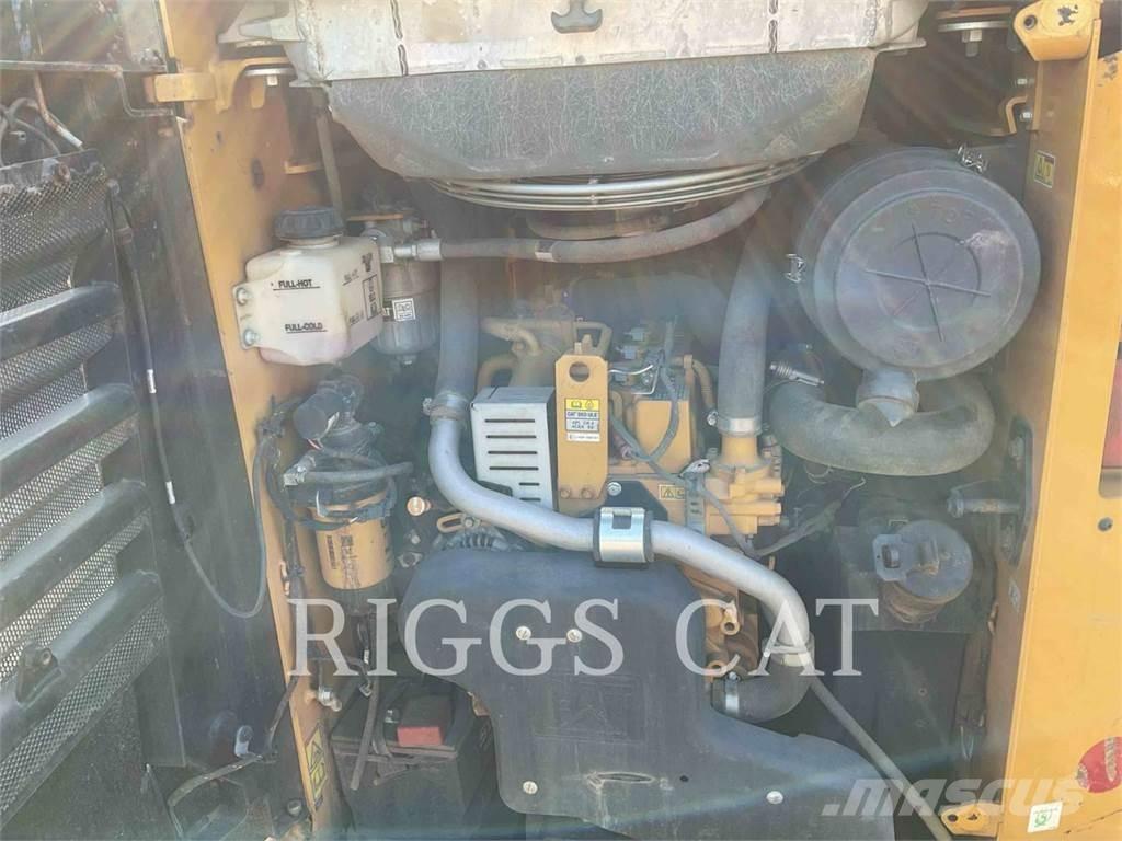 CAT 259D Skid steer loaders