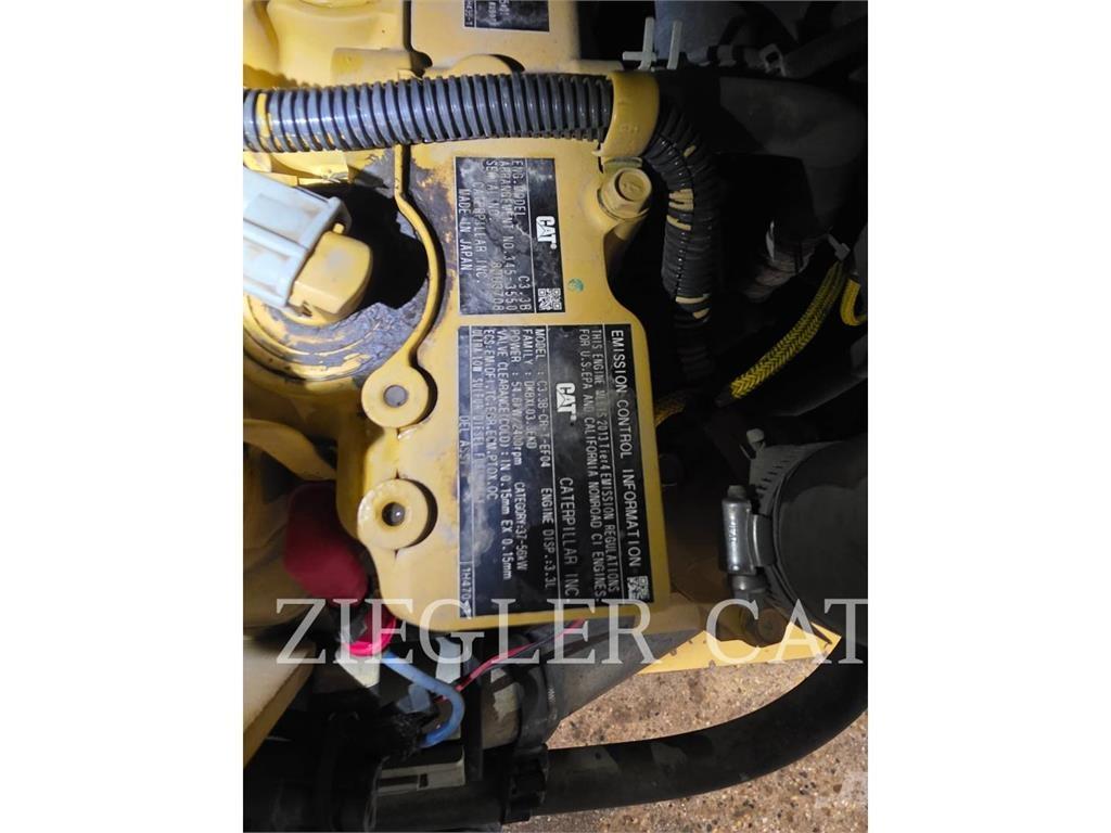 CAT 259D Crawler loaders