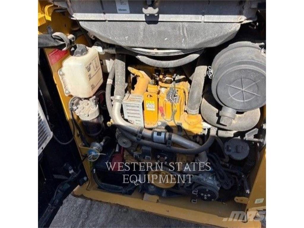 CAT 259D Skid steer loaders