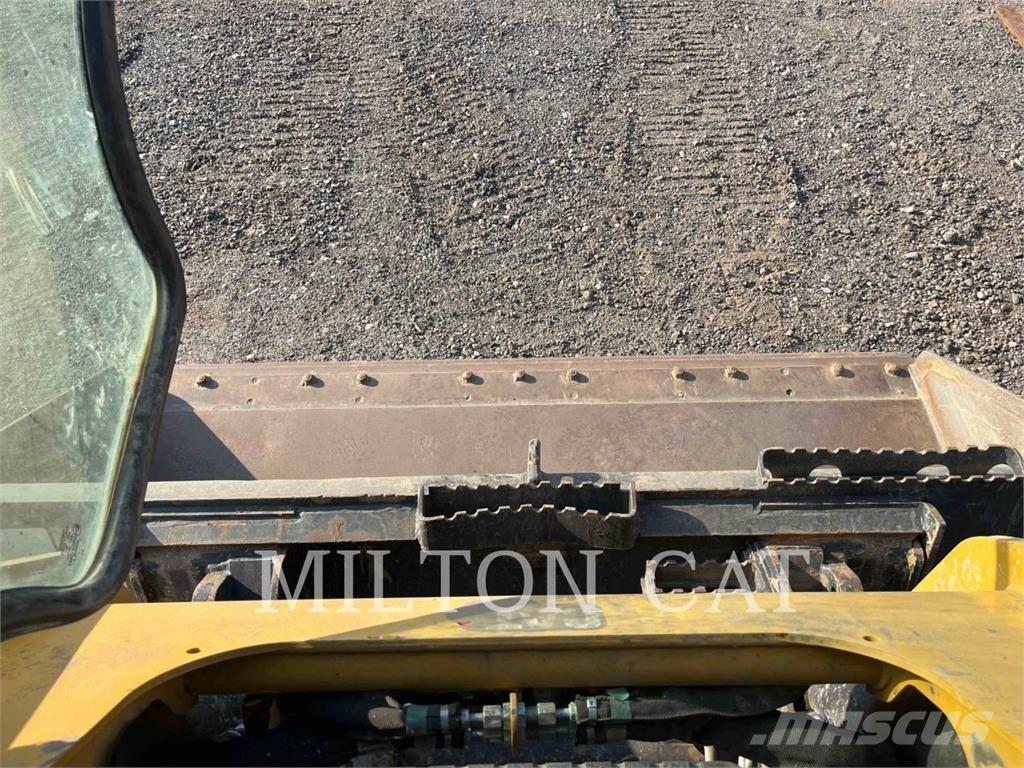 CAT 259D 3 Skid steer loaders
