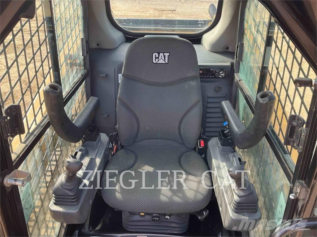 CAT 259D3 Crawler loaders