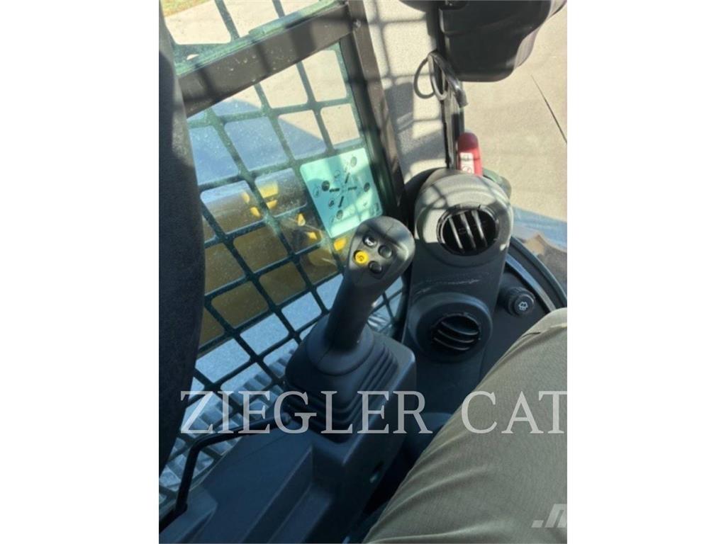 CAT 259D3 Crawler loaders