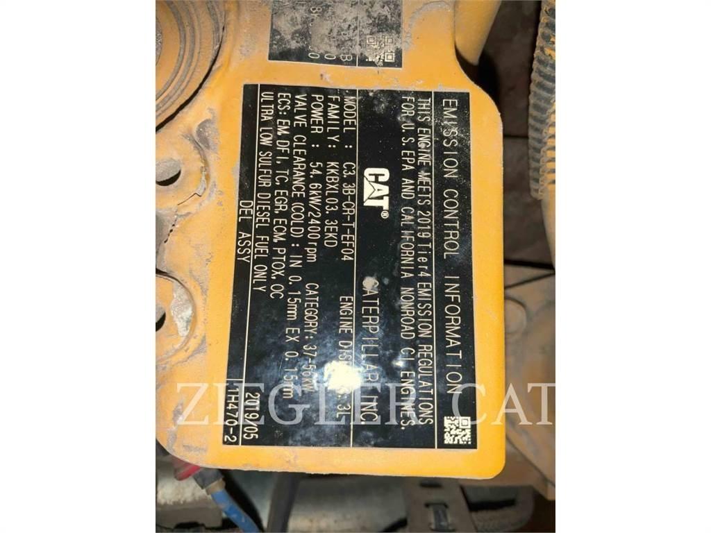 CAT 262D Skid steer loaders
