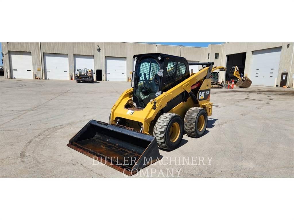 CAT 262D Skid steer loaders