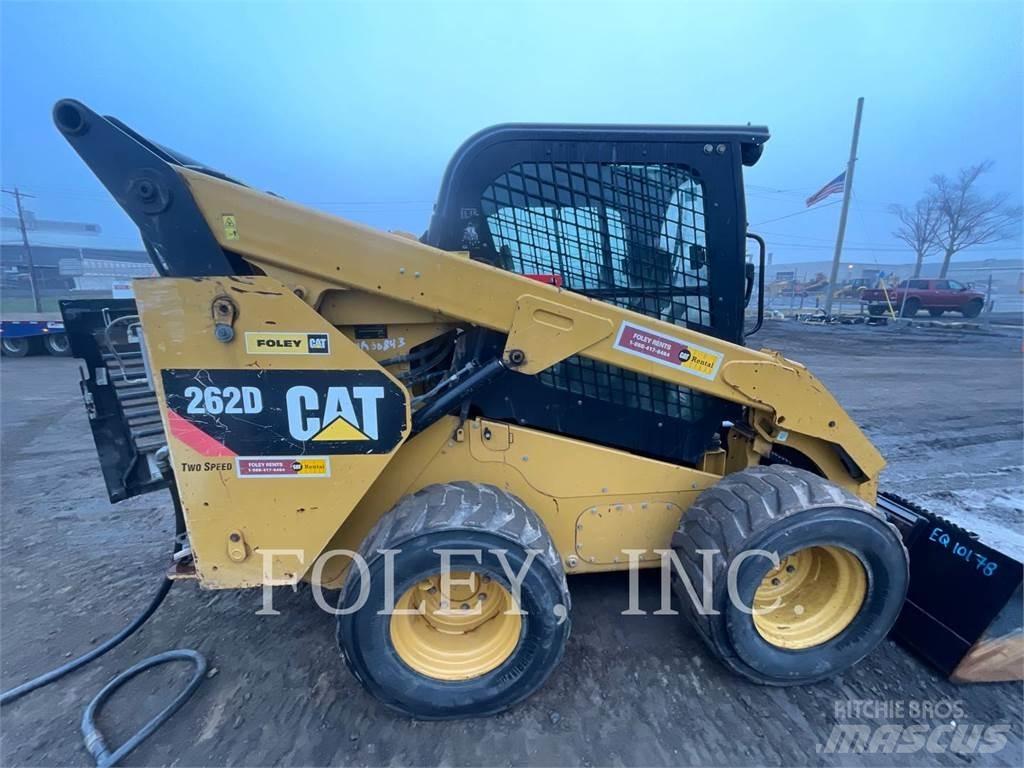 CAT 262D Skid steer loaders