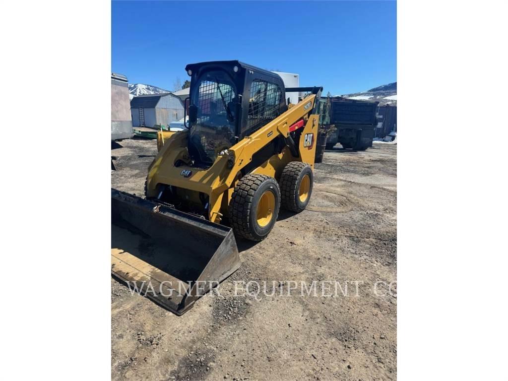 CAT 262D3 Skid steer loaders