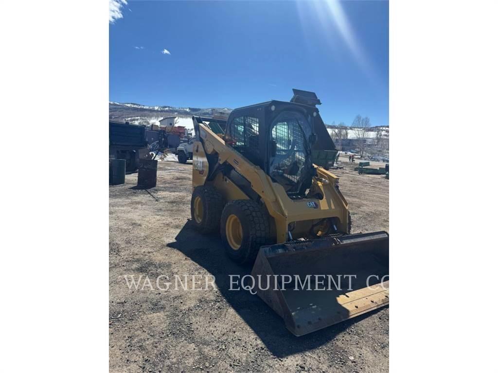CAT 262D3 Skid steer loaders