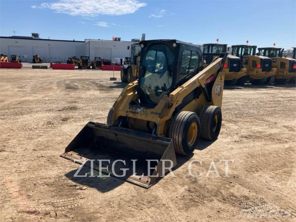 CAT 262D3 Skid steer loaders