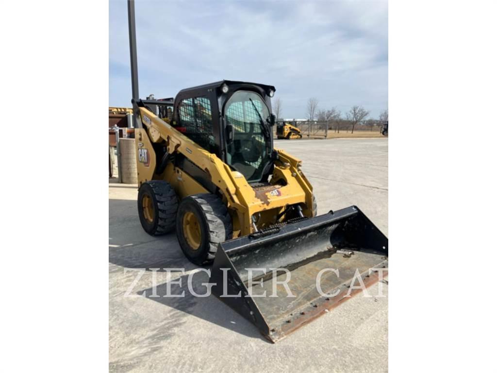 CAT 262D3 Skid steer loaders
