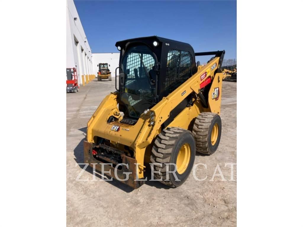 CAT 262D3 Skid steer loaders