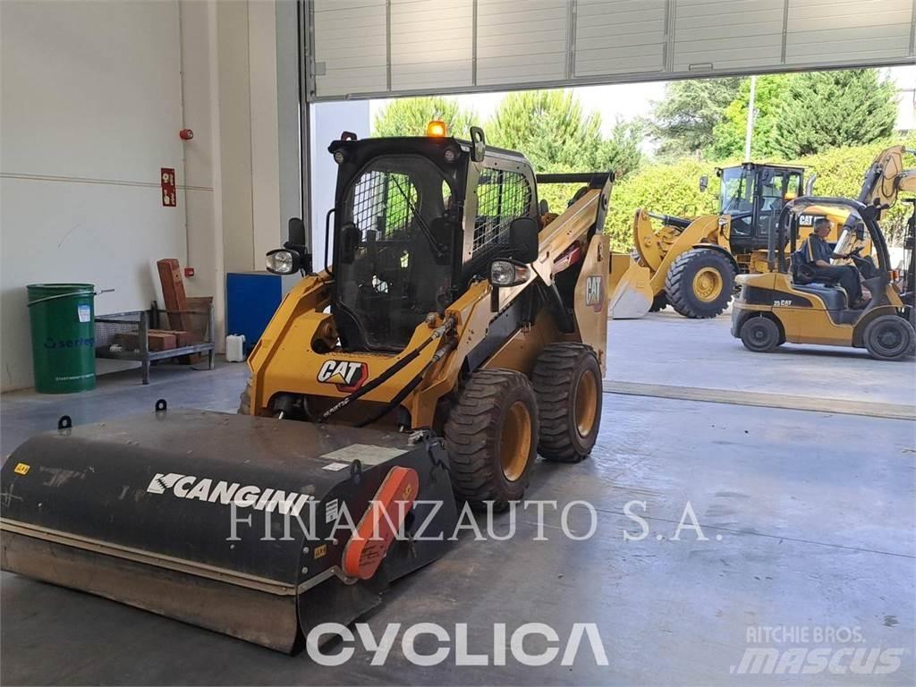 CAT 262D3 Skid steer loaders