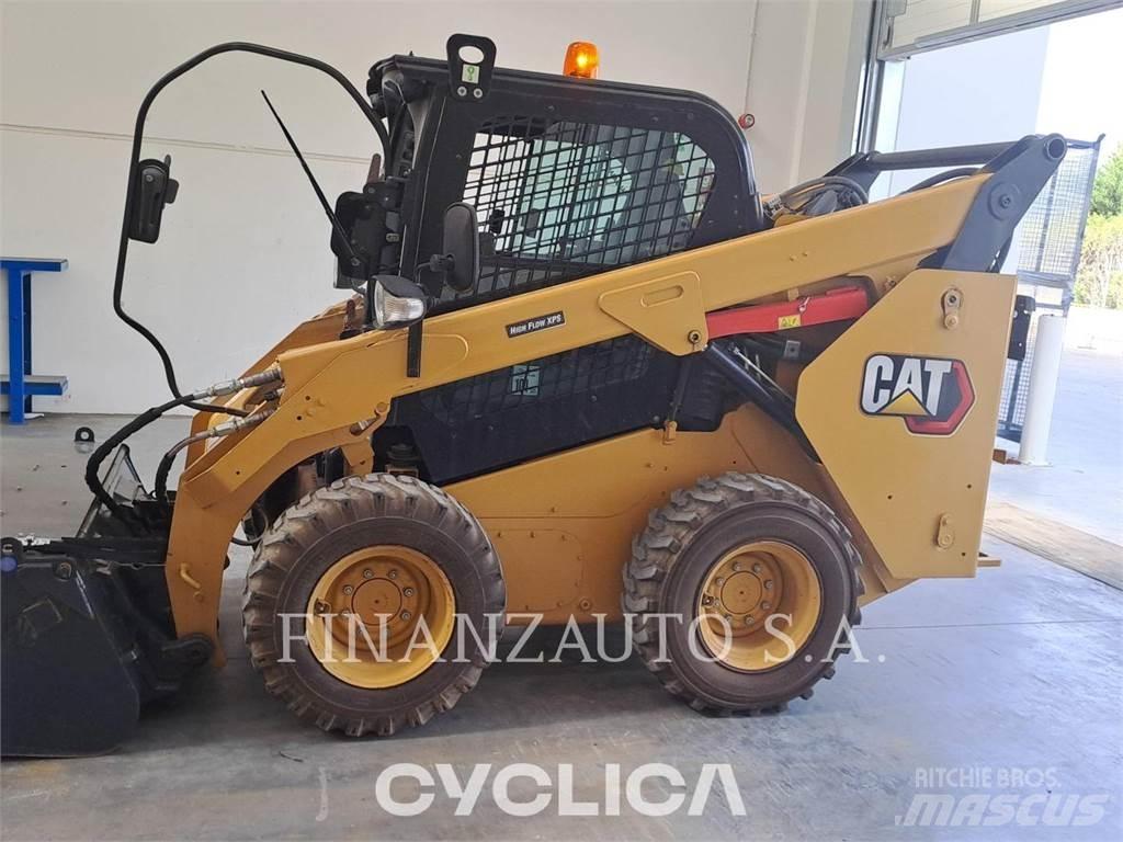 CAT 262D3 Skid steer loaders