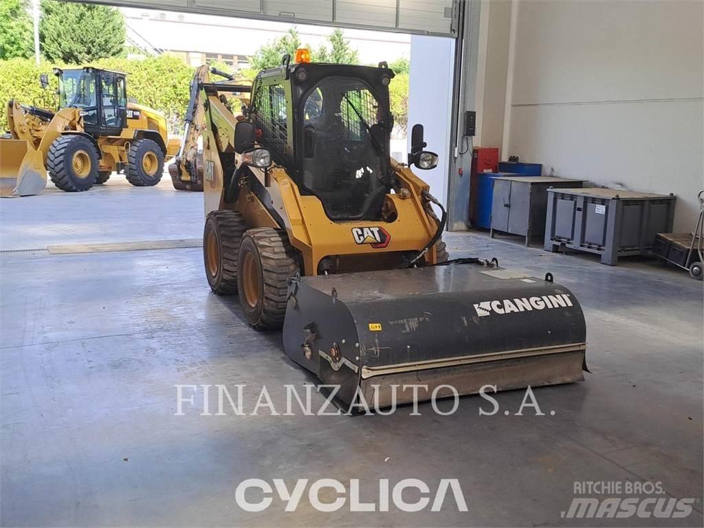 CAT 262D3 Skid steer loaders