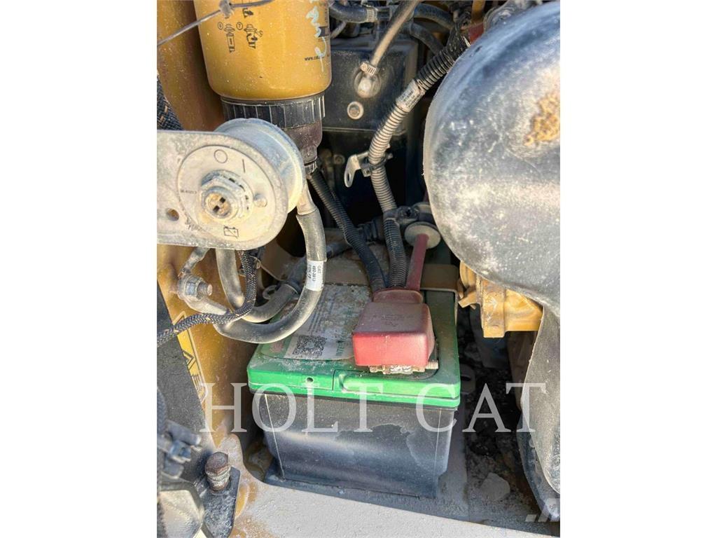 CAT 262D3 Skid steer loaders