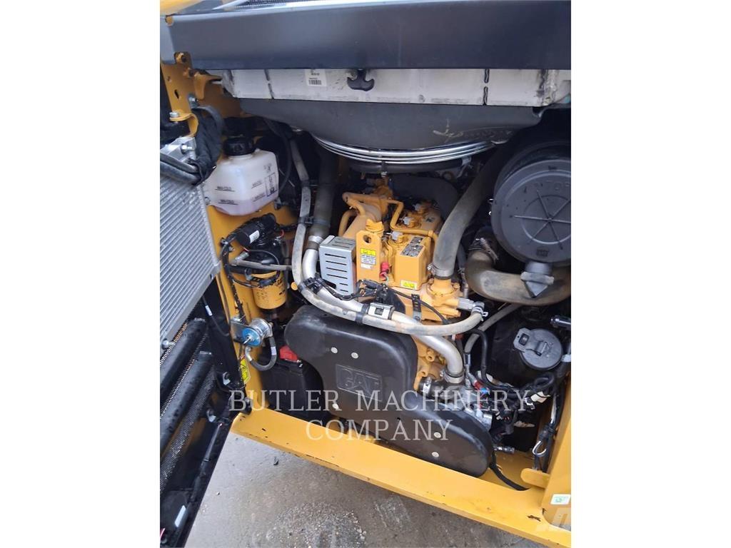 CAT 262D3 C3H2 Skid steer loaders