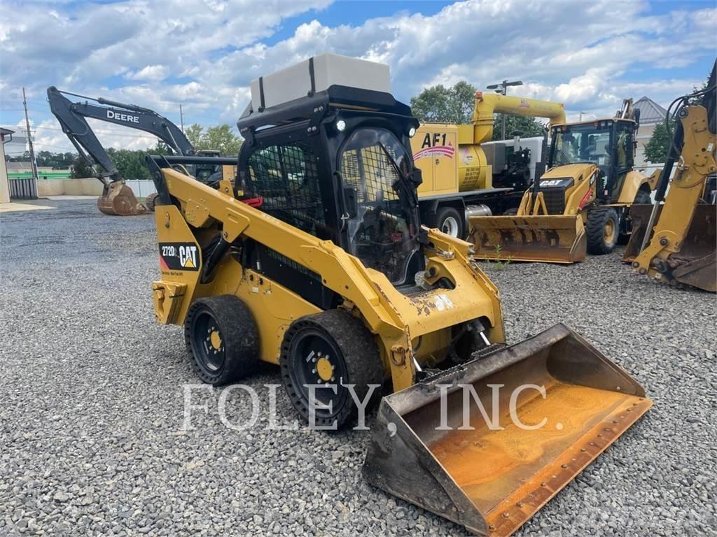 CAT 272D2 Skid steer loaders