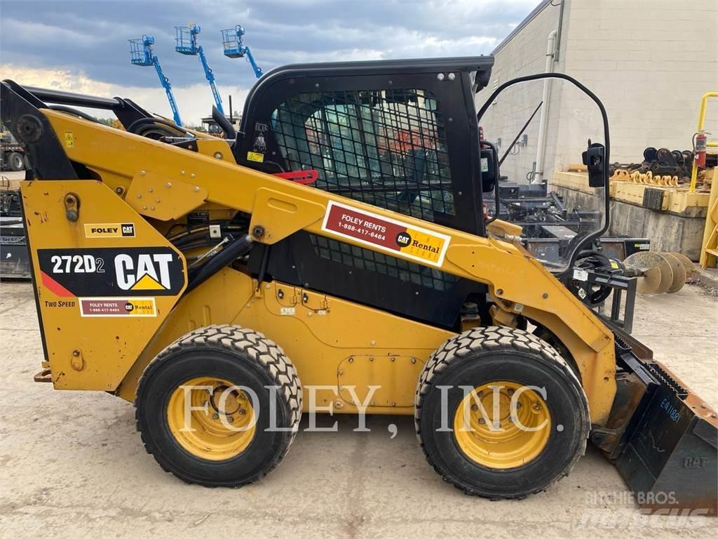 CAT 272D2 Skid steer loaders