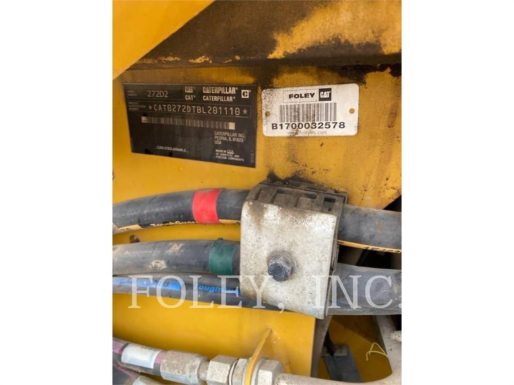CAT 272D2 Skid steer loaders