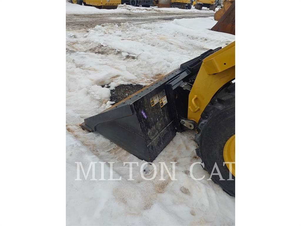 CAT 272D3XE Skid steer loaders