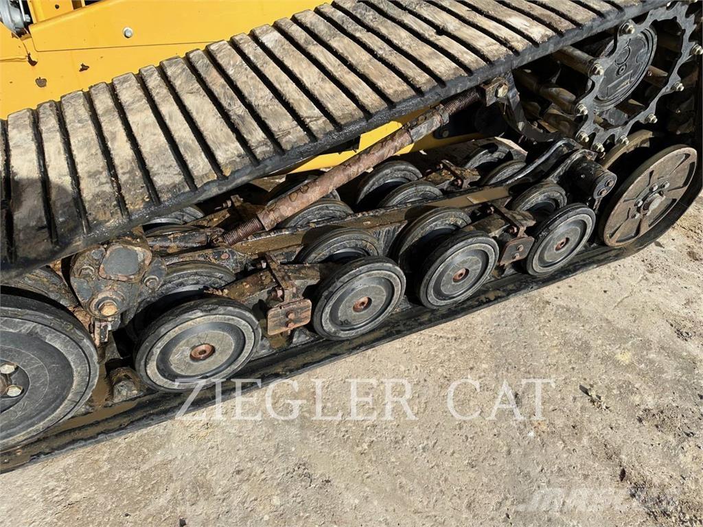 CAT 277D Crawler loaders