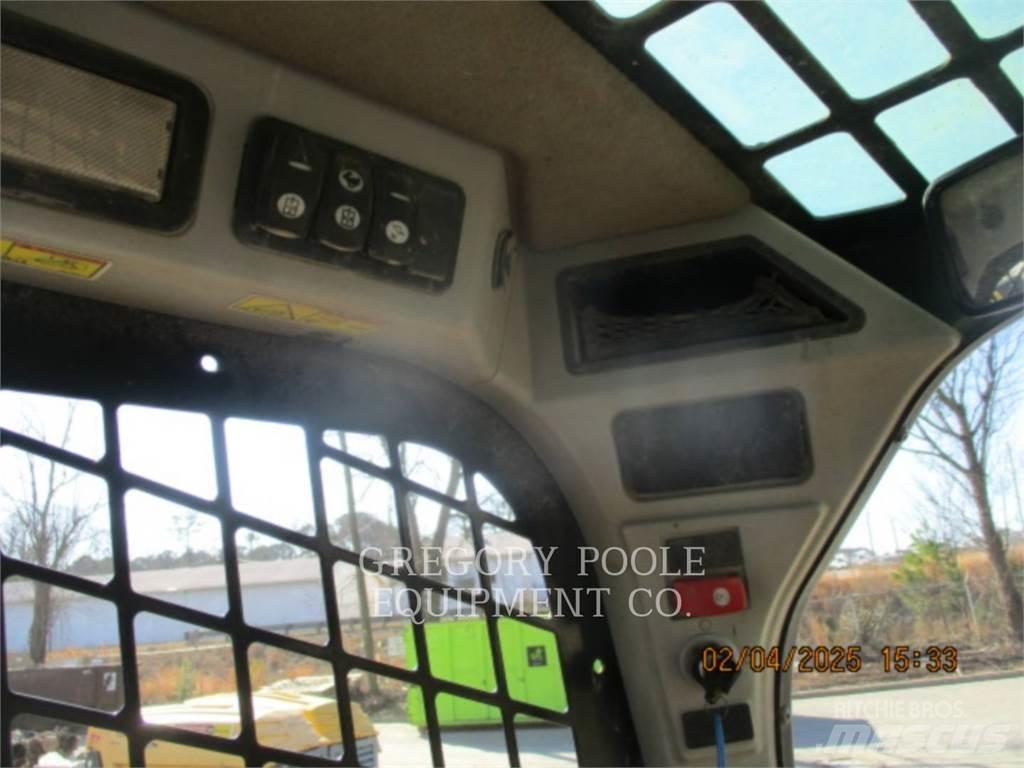 CAT 279D Crawler loaders