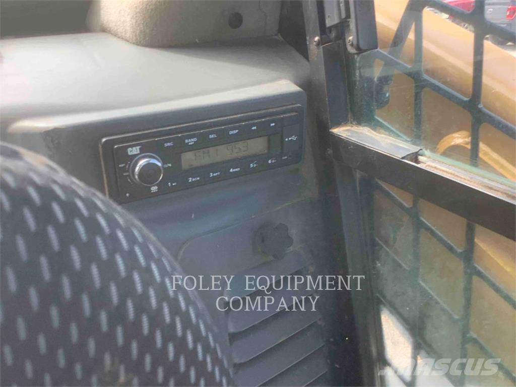 CAT 289D3STD2C Skid steer loaders