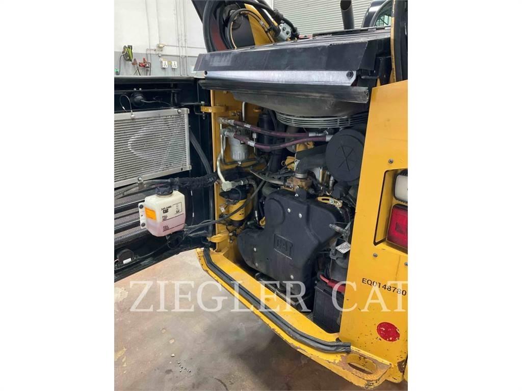 CAT 299D3 Crawler loaders