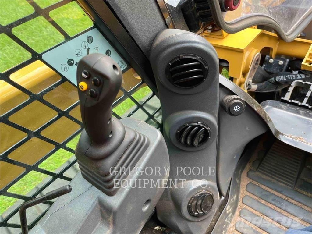 CAT 299D3 Crawler loaders