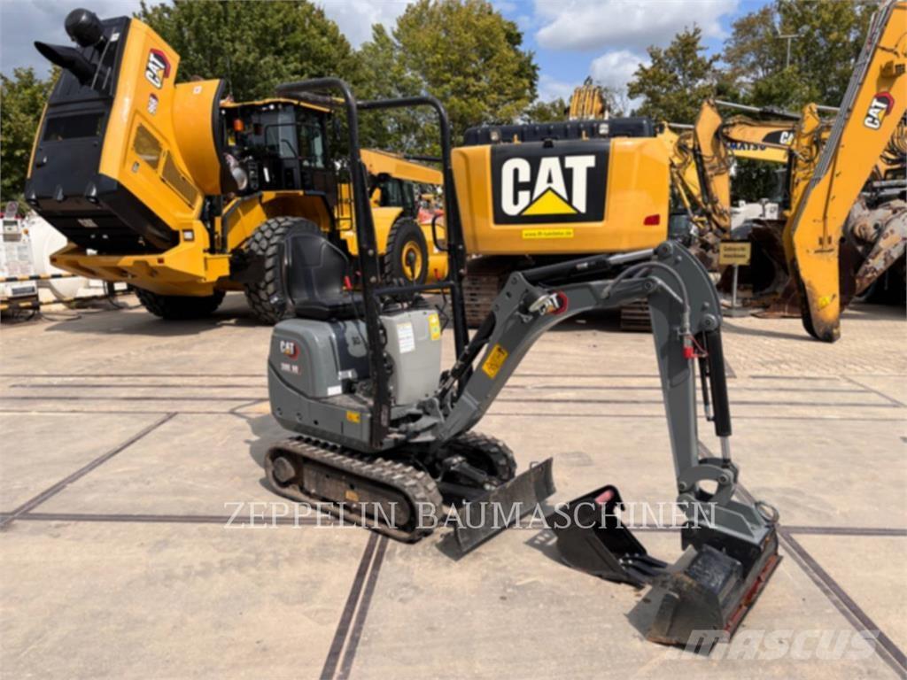 CAT 300.9D Crawler excavators