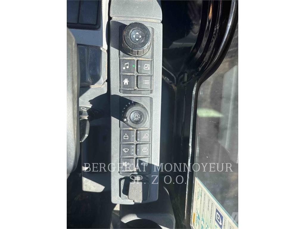 CAT 301.8 Crawler excavators