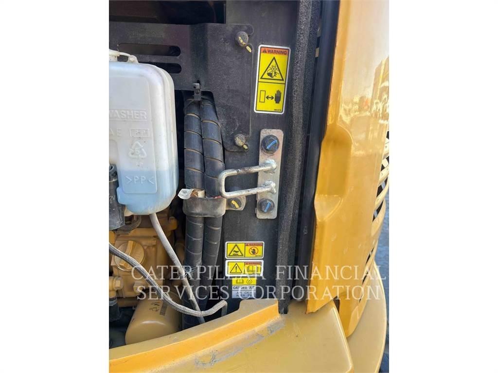 CAT 304E2CR Crawler excavators