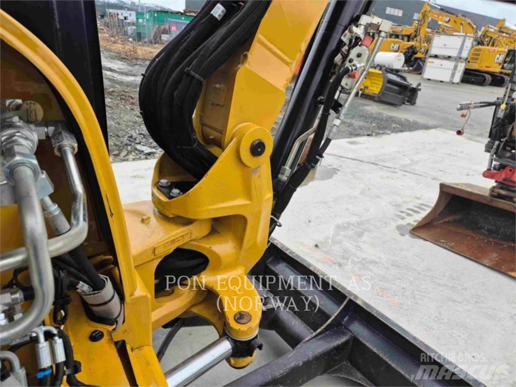 CAT 305E2CR Crawler excavators